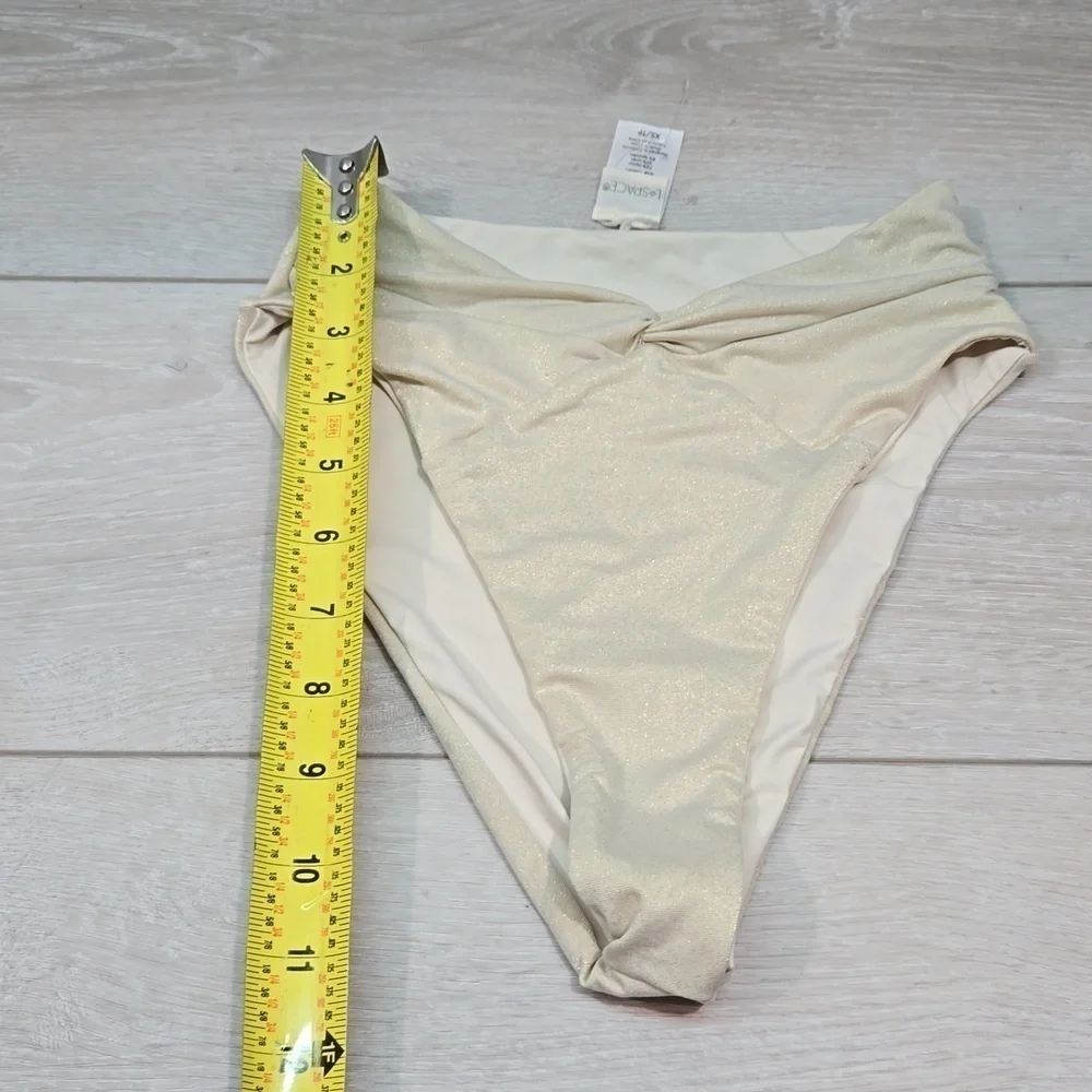 NWOT L Space Women Anthropologie Bitsy Cut Swim bottom Sz XS